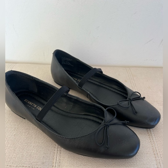 Kenneth Cole Myra Ballet Flat - Picture 1 of 5